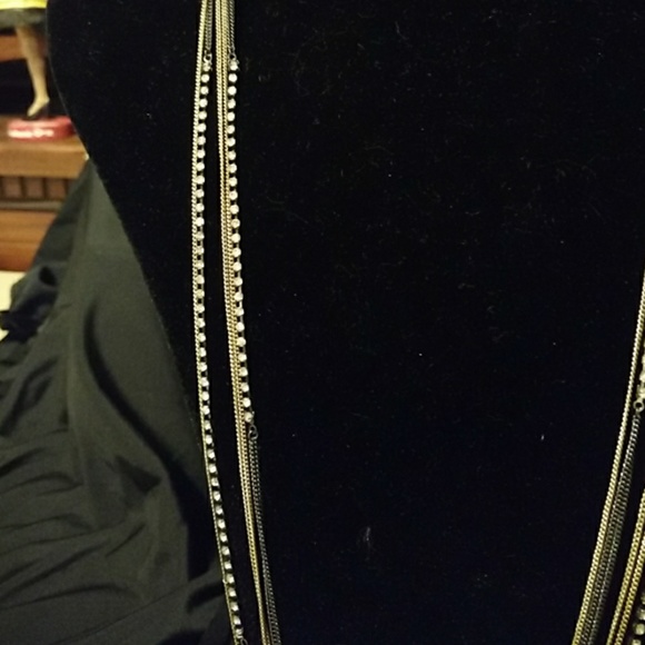 19" black and gold chain with Crystals - Picture 3 of 3